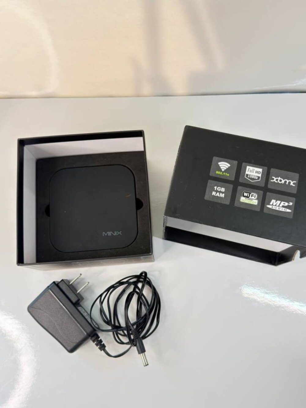Electronics Bundle / Reseller Lot – Apple, Nook, Olympus, Luminess Air & More - Picture 9 of 11